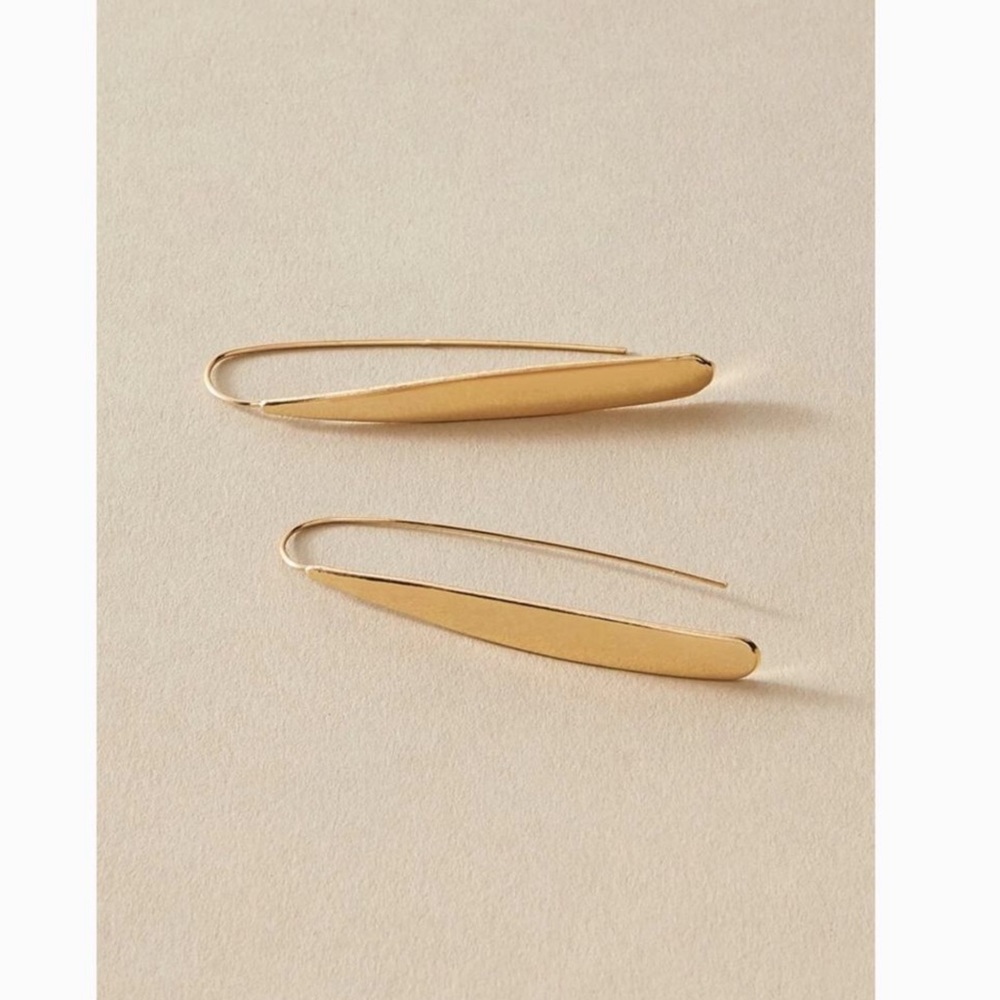 The Parker - Gold Drop Statement Earrings - Picture 2 of 6
